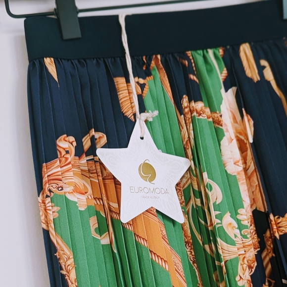 NEW Italian Maxi Skirt - Picture 6 of 8